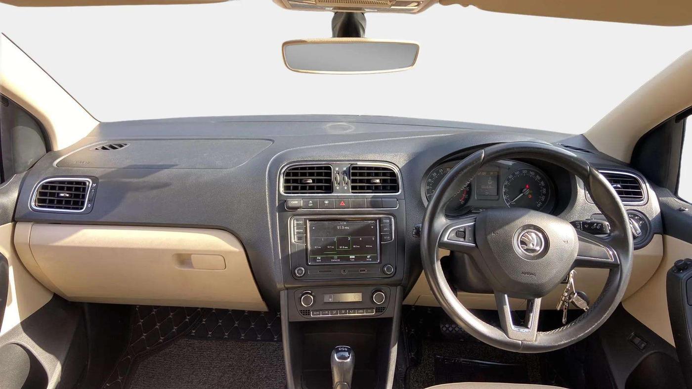 2019 Skoda Rapid STYLE 1.5 TDI AT, Diesel, Automatic, 1,00,596 km, Dashboard
