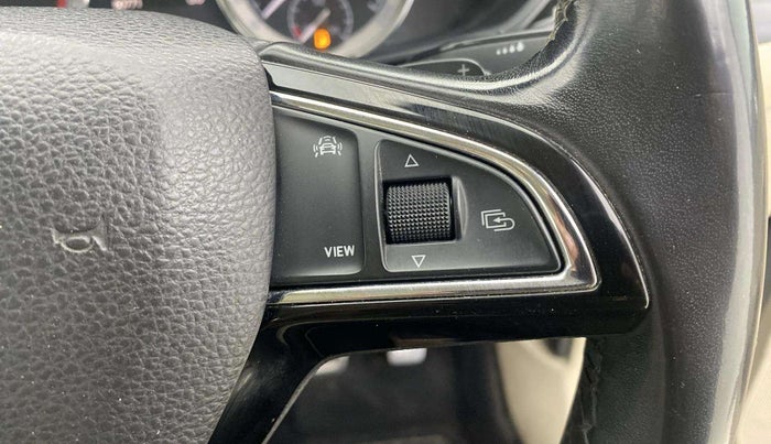 2018 Skoda Superb L&K 1.8 TSI AT, Petrol, Automatic, 60,770 km, Adaptive Cruise Control