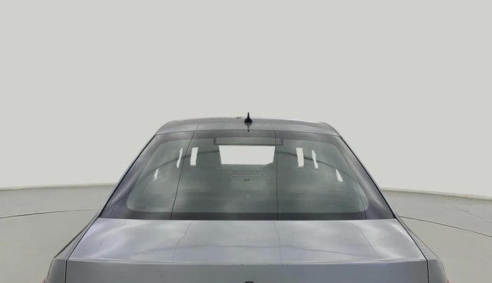 2018 Skoda Superb L&K 1.8 TSI AT, Petrol, Automatic, 60,770 km, Rear Windshield