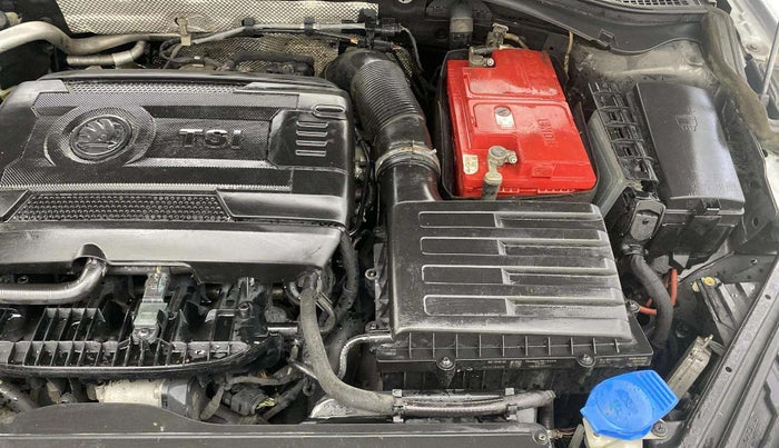 2018 Skoda Superb L&K 1.8 TSI AT, Petrol, Automatic, 60,770 km, Engine View - Left
