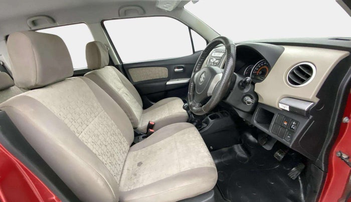 2016 Maruti Wagon R 1.0 VXI, Petrol, Manual, 41,309 km, Right Side Front Door Cabin