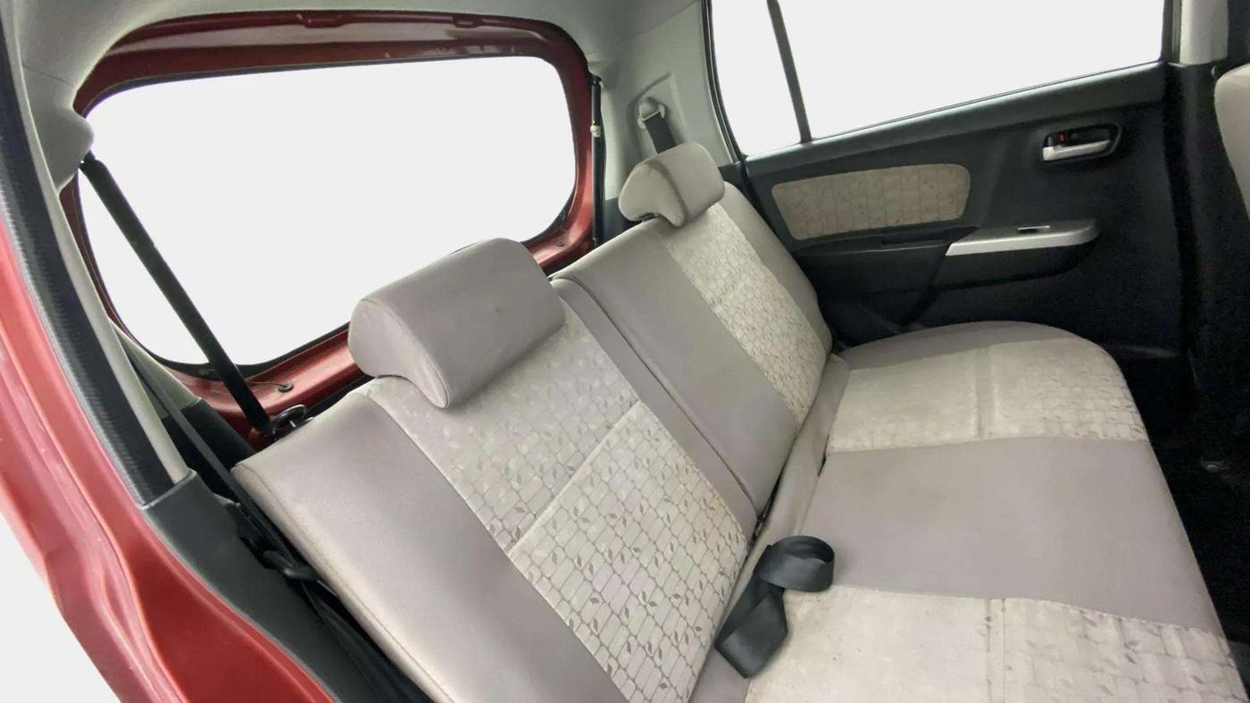 2016 Maruti Wagon R 1.0 VXI, Petrol, Manual, 41,309 km, Right Side Rear Door Cabin