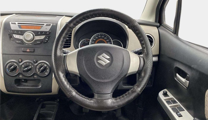 2016 Maruti Wagon R 1.0 VXI, Petrol, Manual, 41,309 km, Steering Wheel Close Up