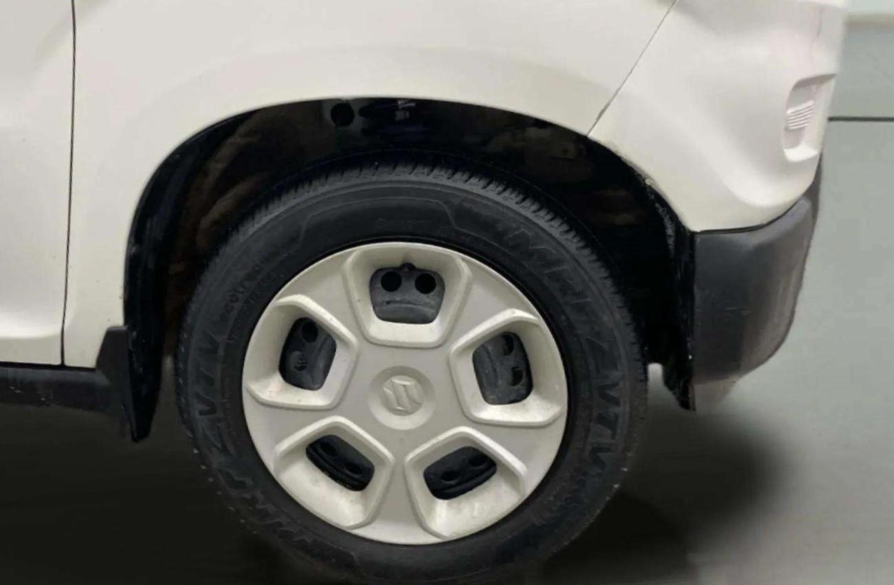 2021 Maruti S PRESSO VXI+, Petrol, Manual, 27,117 km, Right Front Wheel