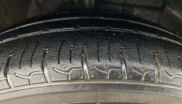 2021 Hyundai NEW SANTRO SPORTZ AMT, Petrol, Automatic, 56,265 km, Right Front Tyre Tread