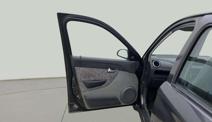 2016 Maruti Alto 800 LXI, Petrol, Manual, 67,612 km, LHS Front Door
