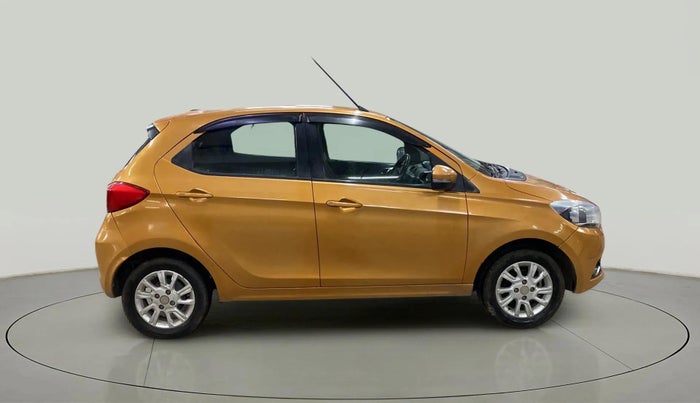 2016 Tata Tiago XZ PETROL, Petrol, Manual, 51,192 km, Right Side View