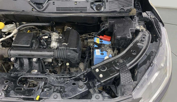 2022 Nissan MAGNITE XV MT, Petrol, Manual, 39,254 km, Engine View - Left