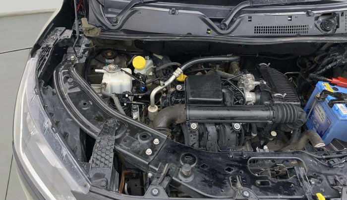 2022 Nissan MAGNITE XV MT, Petrol, Manual, 39,254 km, Engine View - Right