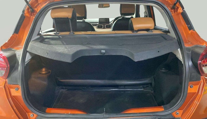 2021 Tata PUNCH CREATIVE  1.2 RTN DUAL TONE, Petrol, Manual, 10,538 km, Boot Inside