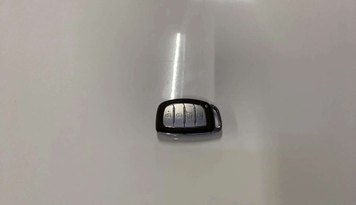 2023 Hyundai VENUE N LINE N6 1.0 TURBO DCT, Petrol, Automatic, 25,143 km, Key Close Up