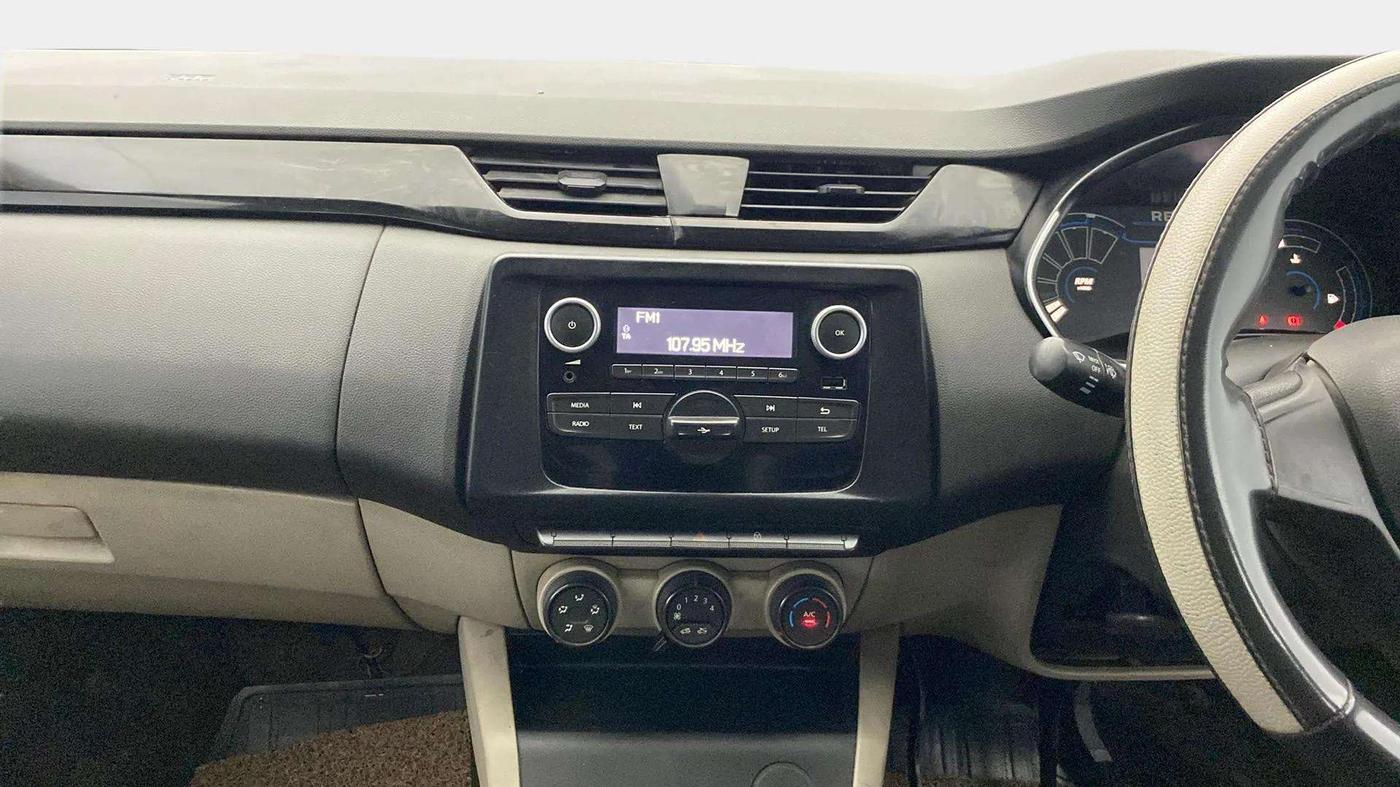 2020 Renault TRIBER RXL MT, Petrol, Manual, 59,256 km, Air Conditioner