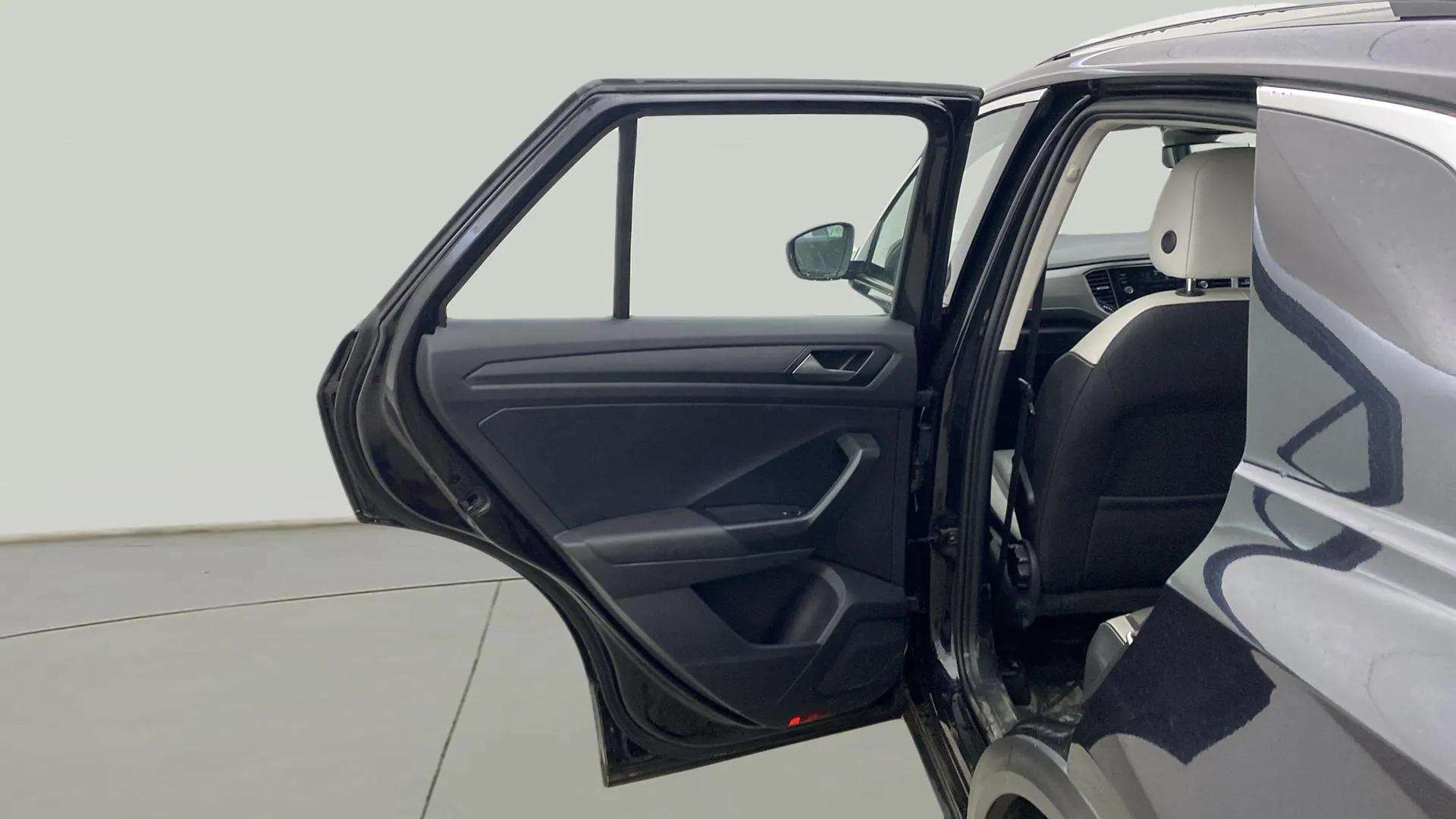 LHS-Rear-Door-Open