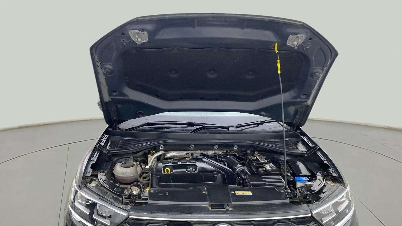 2021 Volkswagen T-ROC 1.5 TSI AT, Petrol, Automatic, 27,399 km, Open Bonet