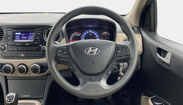 2014 Hyundai Xcent S (O) 1.2, Petrol, Manual, 34,038 km, Steering Wheel Close Up