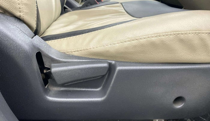 2017 Maruti Alto K10 VXI, Petrol, Manual, 54,483 km, Driver Side Adjustment Panel
