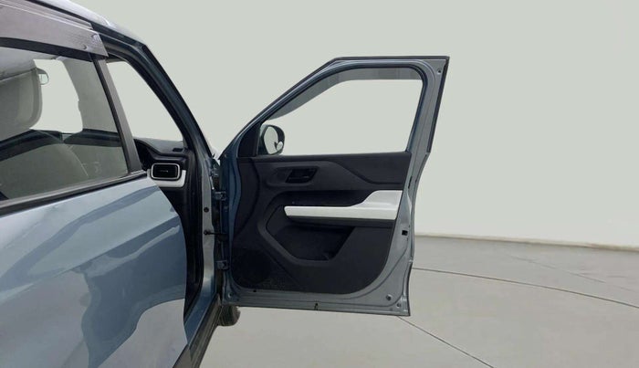2023 Tata PUNCH ACCOMPLISHED DAZZLE PACK AMT, Petrol, Automatic, 43,970 km, RHS Front Door