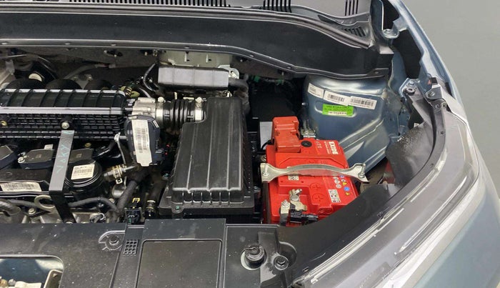 2023 Tata PUNCH ACCOMPLISHED DAZZLE PACK AMT, Petrol, Automatic, 43,970 km, Engine View - Left
