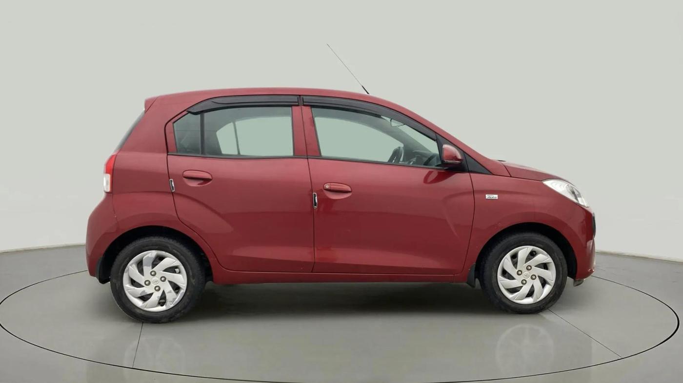 2022 Hyundai NEW SANTRO SPORTZ AMT, Petrol, Automatic, 18,744 km, Right Side View