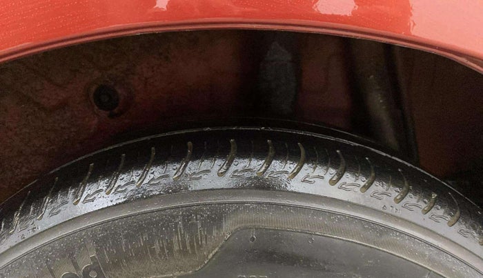 2018 Maruti Celerio ZXI AMT, CNG, Automatic, 89,660 km, Left Rear Tyre Tread
