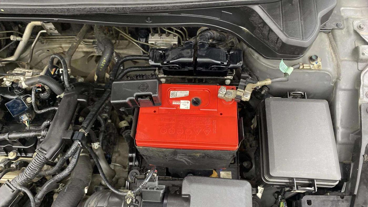 2020 Hyundai NEW I20 ASTA 1.2 AT, Petrol, Automatic, 35,948 km, Engine View - Left