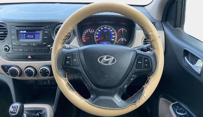 2016 Hyundai Grand i10 SPORTZ 1.2 KAPPA VTVT, Petrol, Manual, 35,106 km, Steering Wheel Close Up