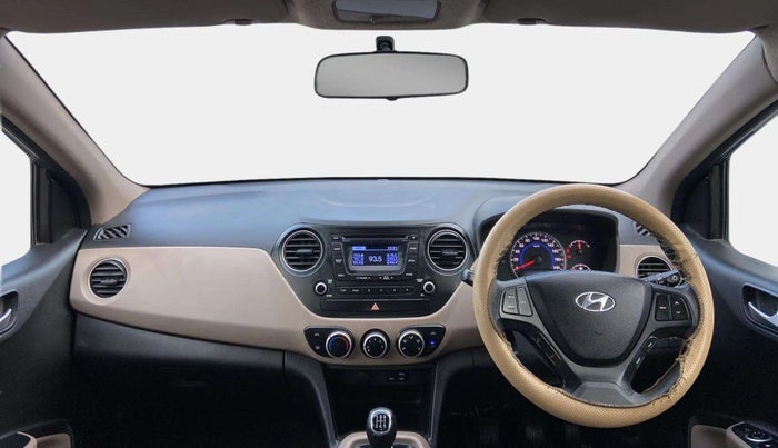 2016 Hyundai Grand i10 SPORTZ 1.2 KAPPA VTVT, Petrol, Manual, 35,106 km, Dashboard