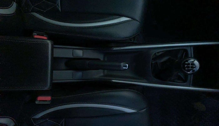 2017 Maruti Baleno ZETA PETROL 1.2, Petrol, Manual, 58,376 km, Gear Lever