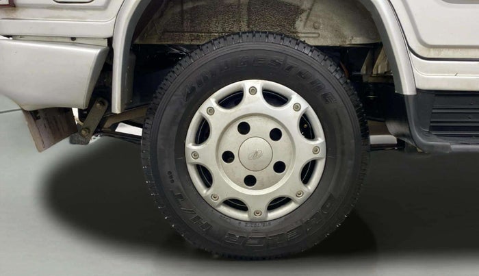 2022 Mahindra Bolero B6 (O), Diesel, Manual, 29,166 km, Right Rear Wheel
