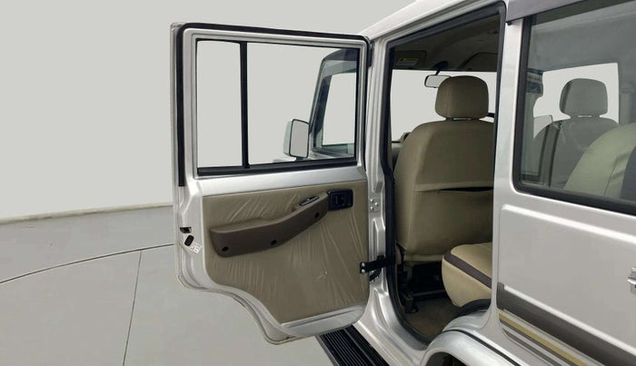 2022 Mahindra Bolero B6 (O), Diesel, Manual, 29,166 km, LHS Rear Door