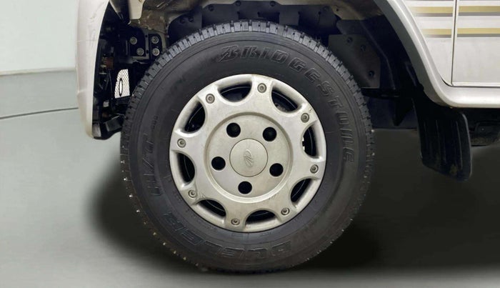2022 Mahindra Bolero B6 (O), Diesel, Manual, 29,166 km, Left Front Wheel