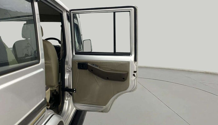 2022 Mahindra Bolero B6 (O), Diesel, Manual, 29,166 km, RHS Rear Door