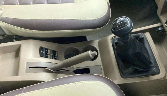 2022 Mahindra Bolero B6 (O), Diesel, Manual, 29,166 km, Gear Lever