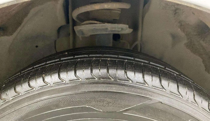 2019 Tata Tiago XZA PETROL, Petrol, Automatic, 43,483 km, Right Front Tyre Tread