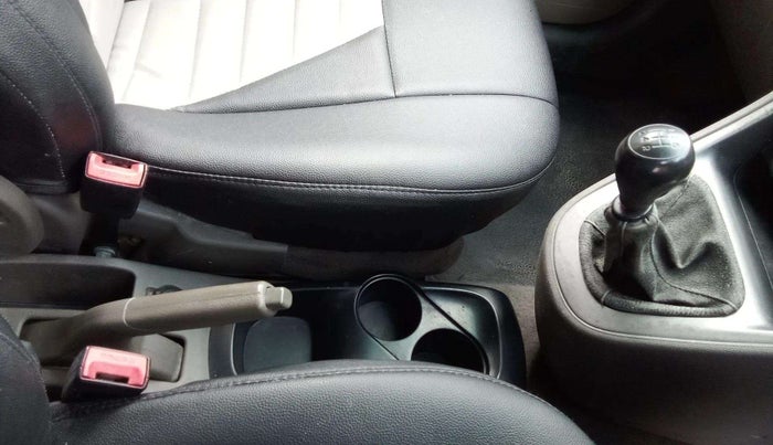 2012 Hyundai i10 SPORTZ 1.2, Petrol, Manual, 73,289 km, Gear Lever