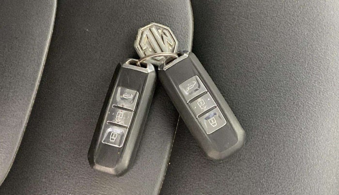 2019 MG HECTOR SHARP 2.0 DIESEL, Diesel, Manual, 86,077 km, Key Close Up