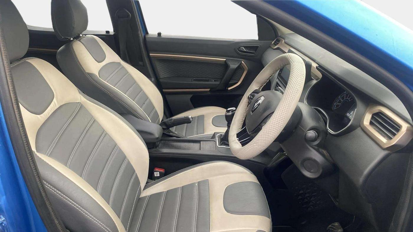 2021 Renault Kiger RXT 1.0 TURBO MT, Petrol, Manual, 97,740 km, Right Side Front Door Cabin