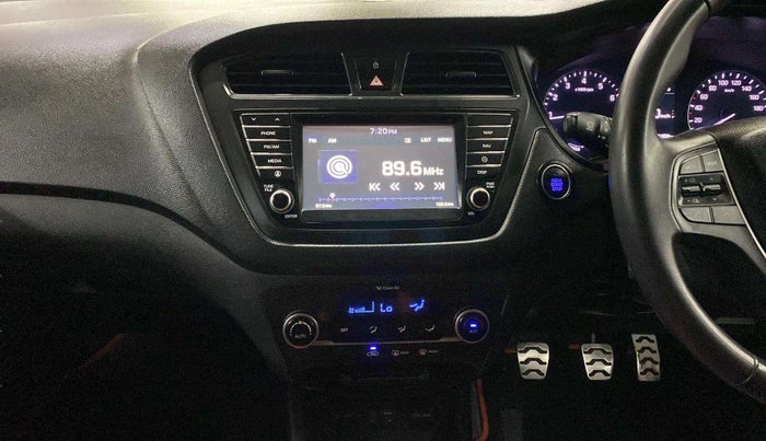 2016 Hyundai i20 Active 1.2 SX, Petrol, Manual, 31,951 km, Air Conditioner