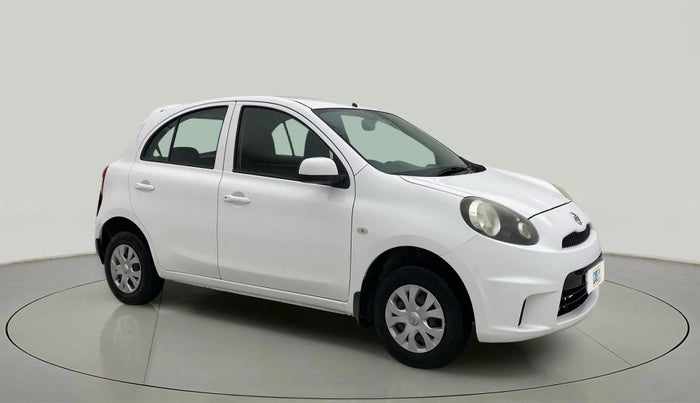 2016 Nissan Micra Active XV, Petrol, Manual, 30,362 km, Right Front Diagonal