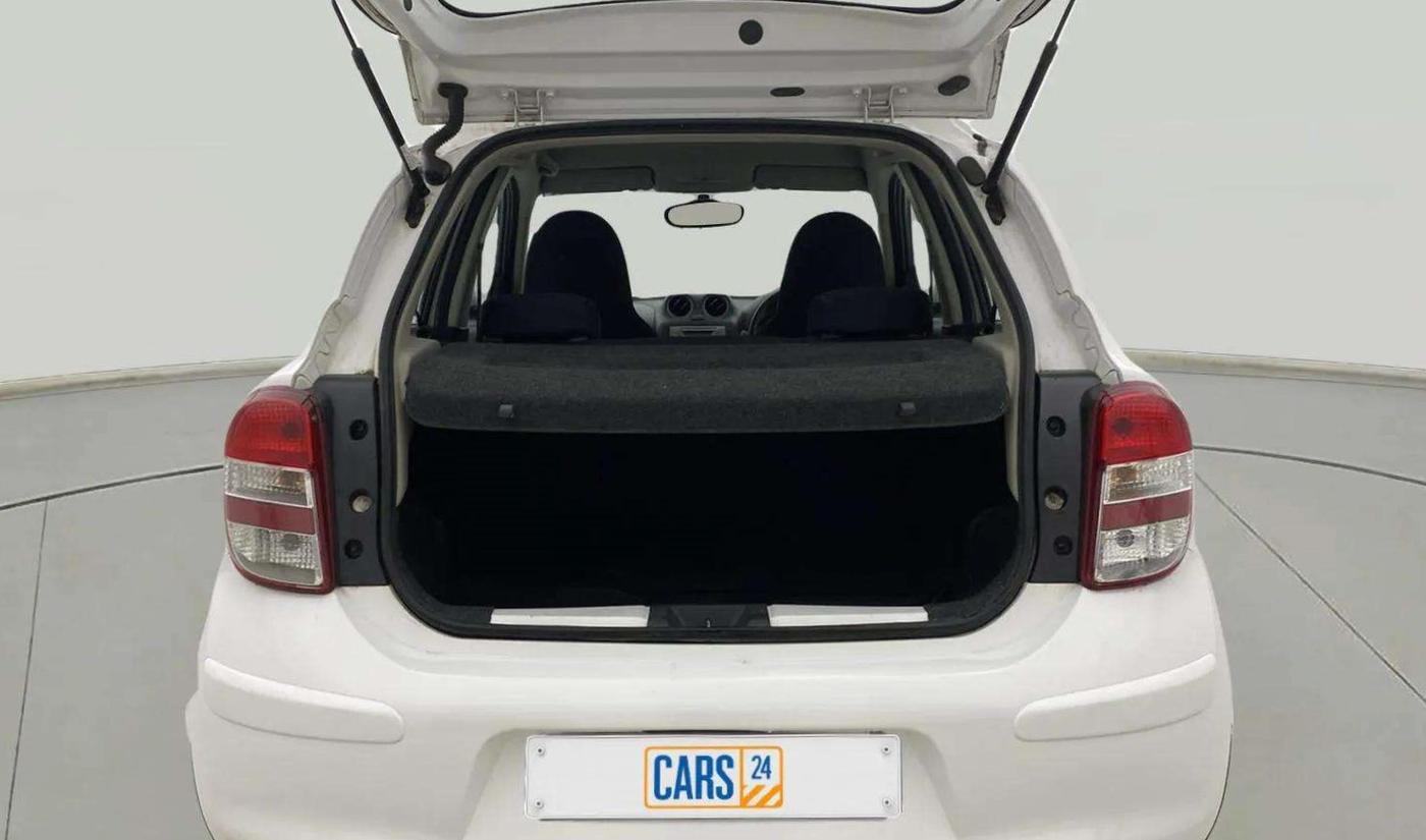 2016 Nissan Micra Active XV, Petrol, Manual, 30,362 km, Boot Open Zoomed View