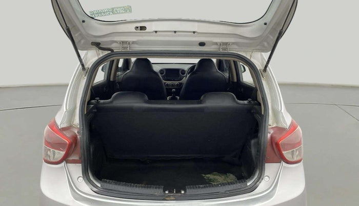 2015 Hyundai Grand i10 MAGNA 1.2 KAPPA VTVT, Petrol, Manual, 96,114 km, Boot Open Zoomed View