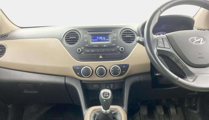 2015 Hyundai Grand i10 ASTA (O) 1.2 KAPPA VTVT, Petrol, Manual, 30,486 km, Air Conditioner