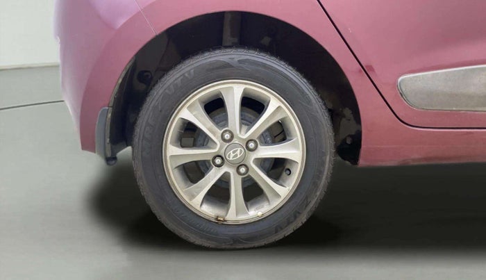 2015 Hyundai Grand i10 ASTA (O) 1.2 KAPPA VTVT, Petrol, Manual, 30,486 km, Right Rear Wheel