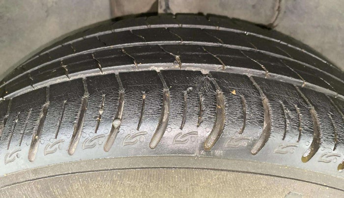2021 Tata ALTROZ XT PETROL, Petrol, Manual, 48,401 km, Right Rear Tyre Tread