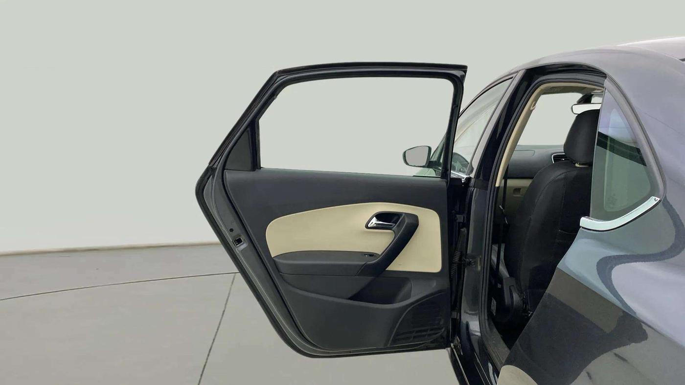 2021 Skoda Rapid STYLE AT TSI, Petrol, Automatic, 27,336 km, LHS Rear Door