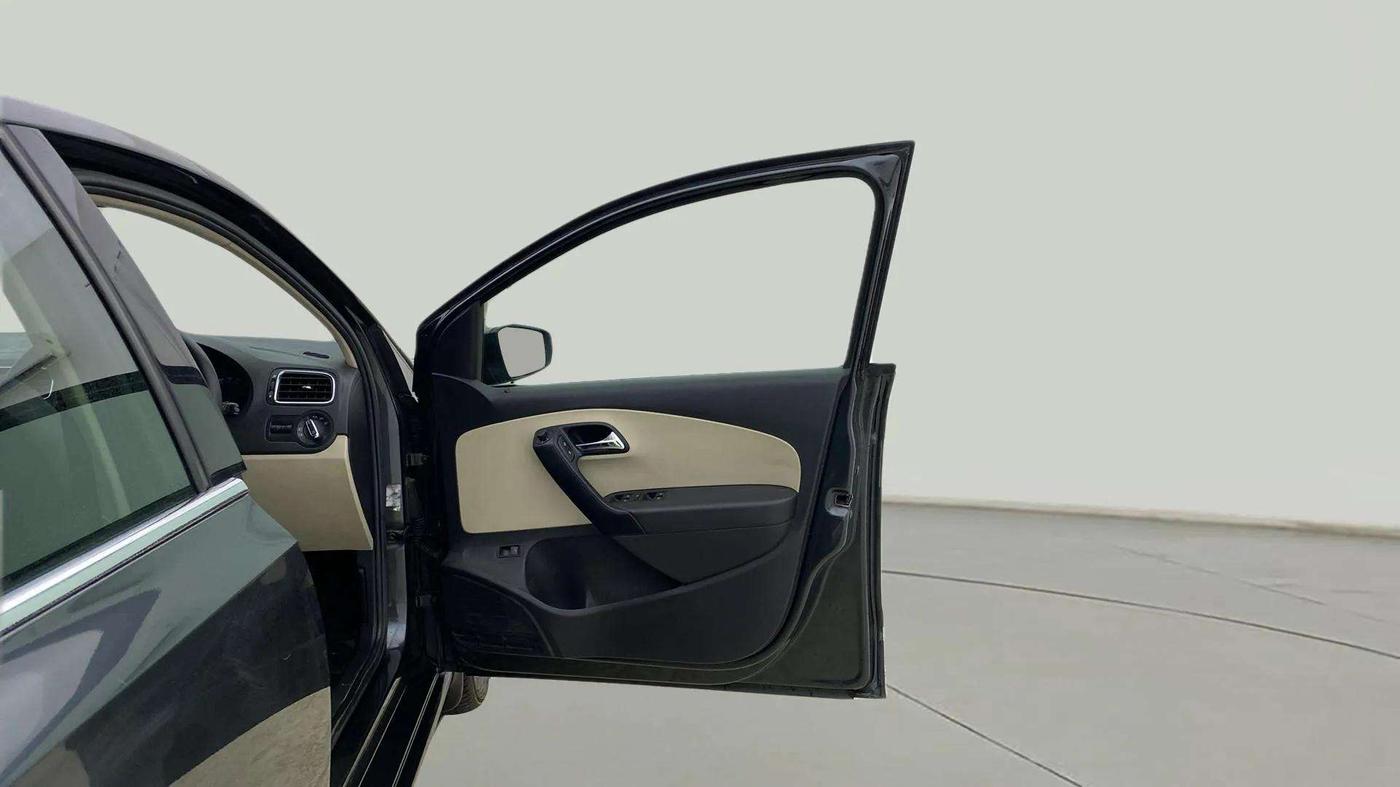 2021 Skoda Rapid STYLE AT TSI, Petrol, Automatic, 27,336 km, RHS Front Door