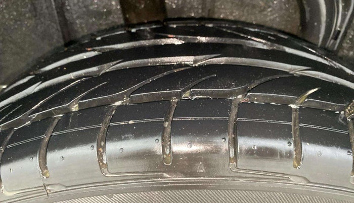 2023 Renault Kiger RXT (O) AMT, Petrol, Automatic, 7,273 km, Right Rear Tyre Tread