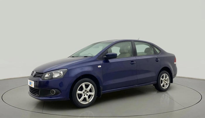 2014 Volkswagen Vento HIGHLINE DIESEL 1.6, Diesel, Manual, 1,20,303 km, Left Front Diagonal