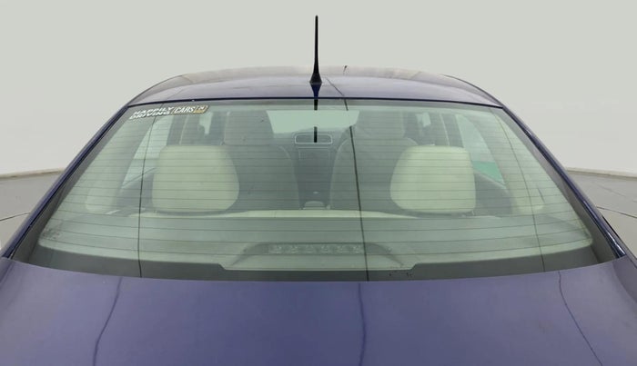 2014 Volkswagen Vento HIGHLINE DIESEL 1.6, Diesel, Manual, 1,20,303 km, Rear Windshield