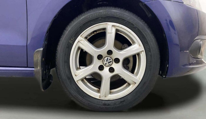 2014 Volkswagen Vento HIGHLINE DIESEL 1.6, Diesel, Manual, 1,20,303 km, Right Front Wheel